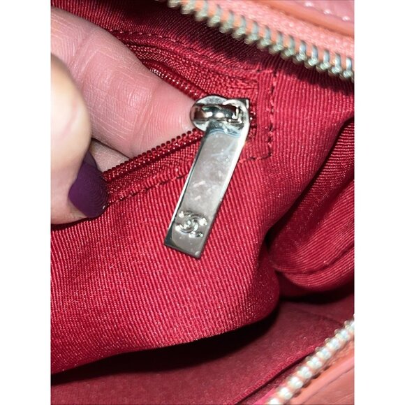 CHANEL Gabrielle Small Hobo Crossbody Bag Red Aged Calfskin Quilted Leather - Picture 15 of 16